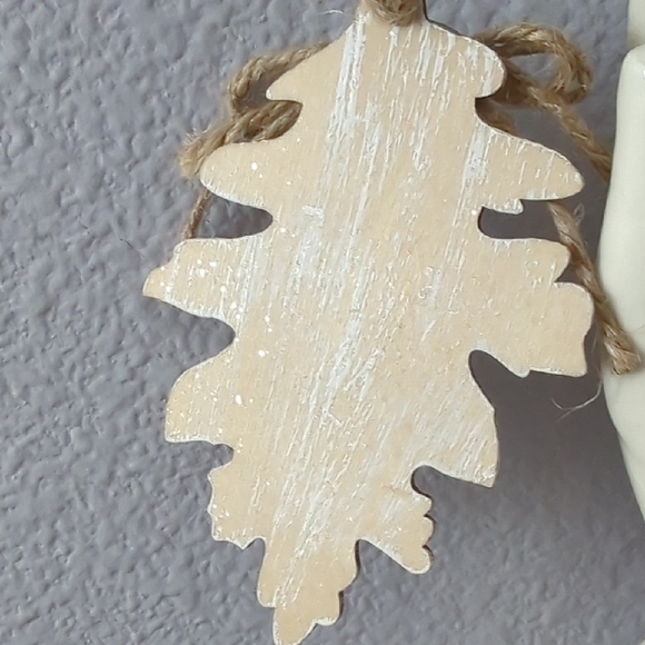 Rustic Leaf Ornaments with Bells Set of 10 - Picture 4 of 6